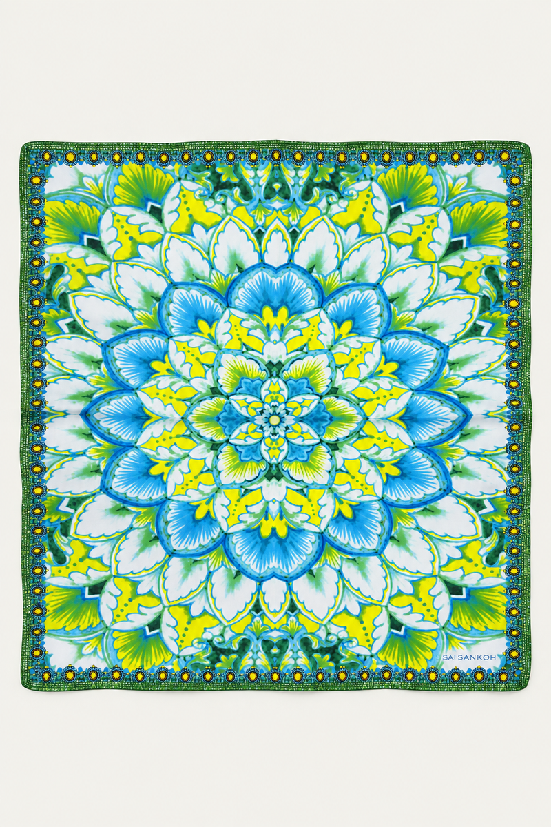 Phoebe Scarf