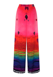 PINK Pre-Summer LookS 2023 VOGUE ISTANBUL