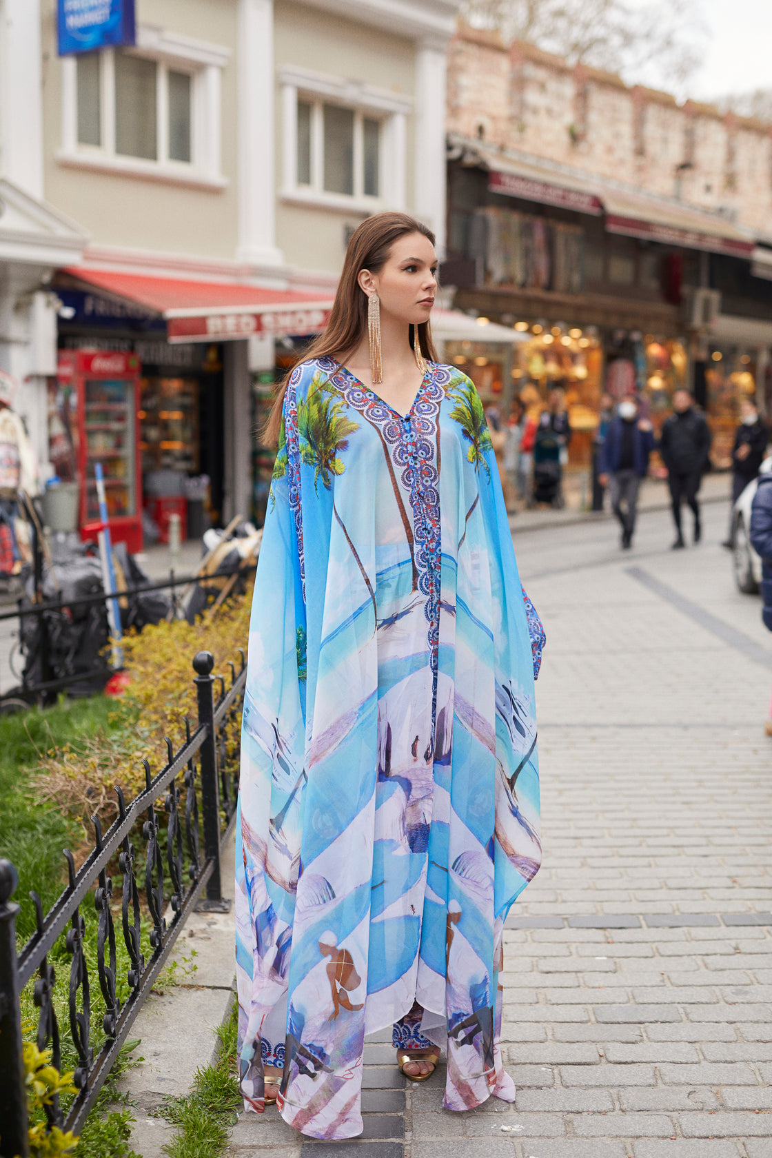 Best travel clothes to wear this summer 2023
