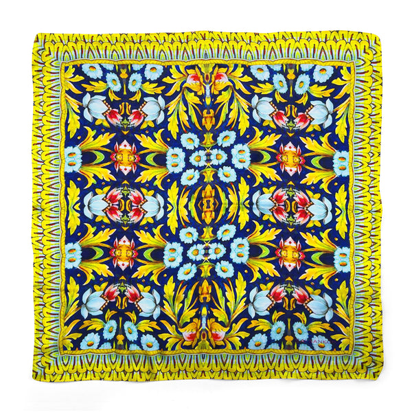 Scarlett Scarf