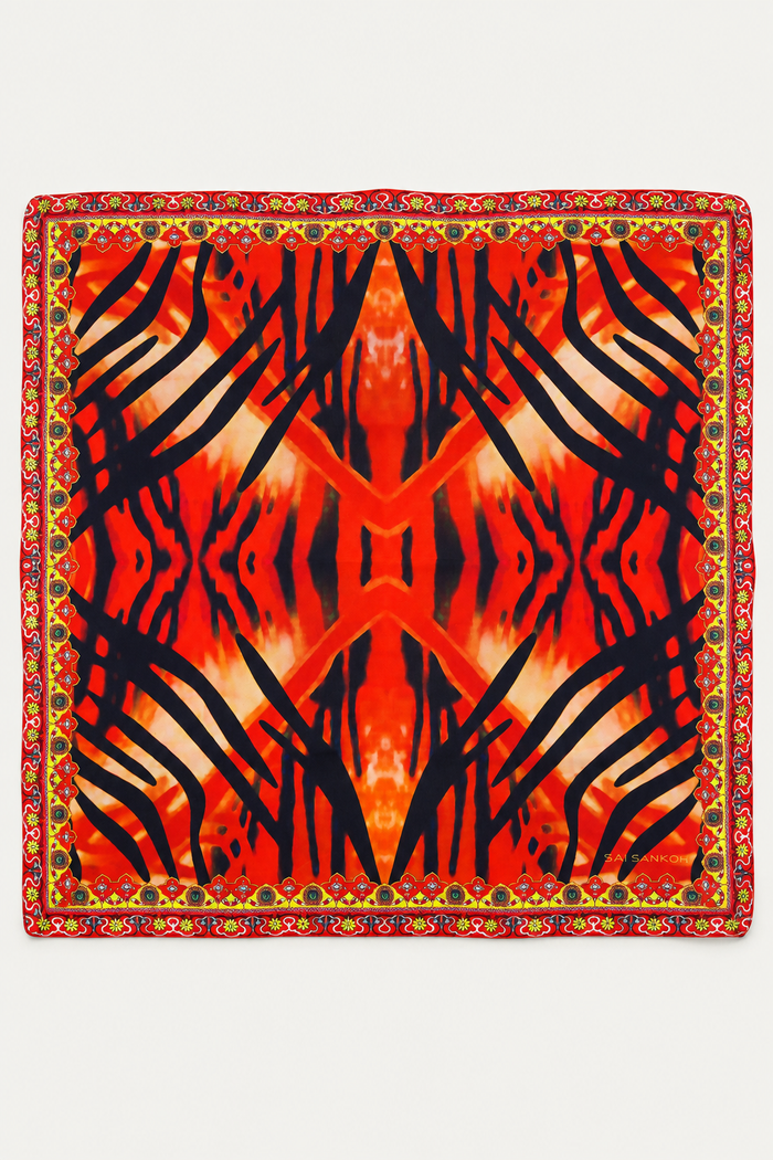 Dahlia scarf