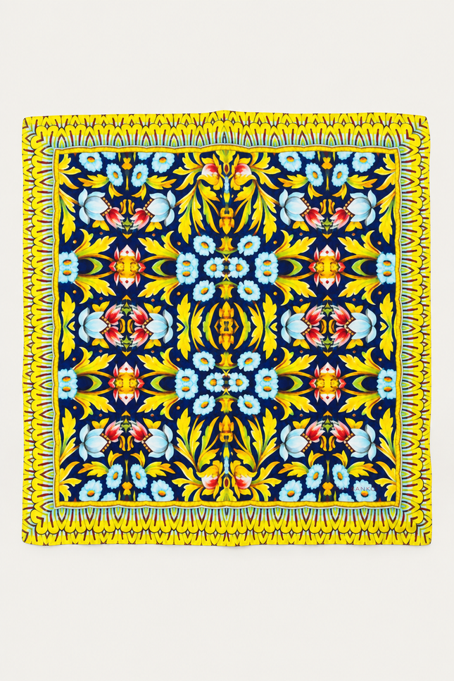Scarlett Scarf