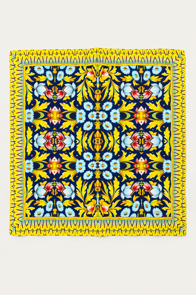 Scarlett Scarf