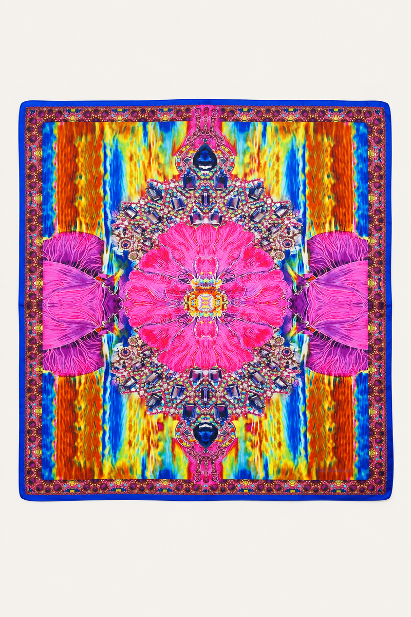 Lorinda Scarf