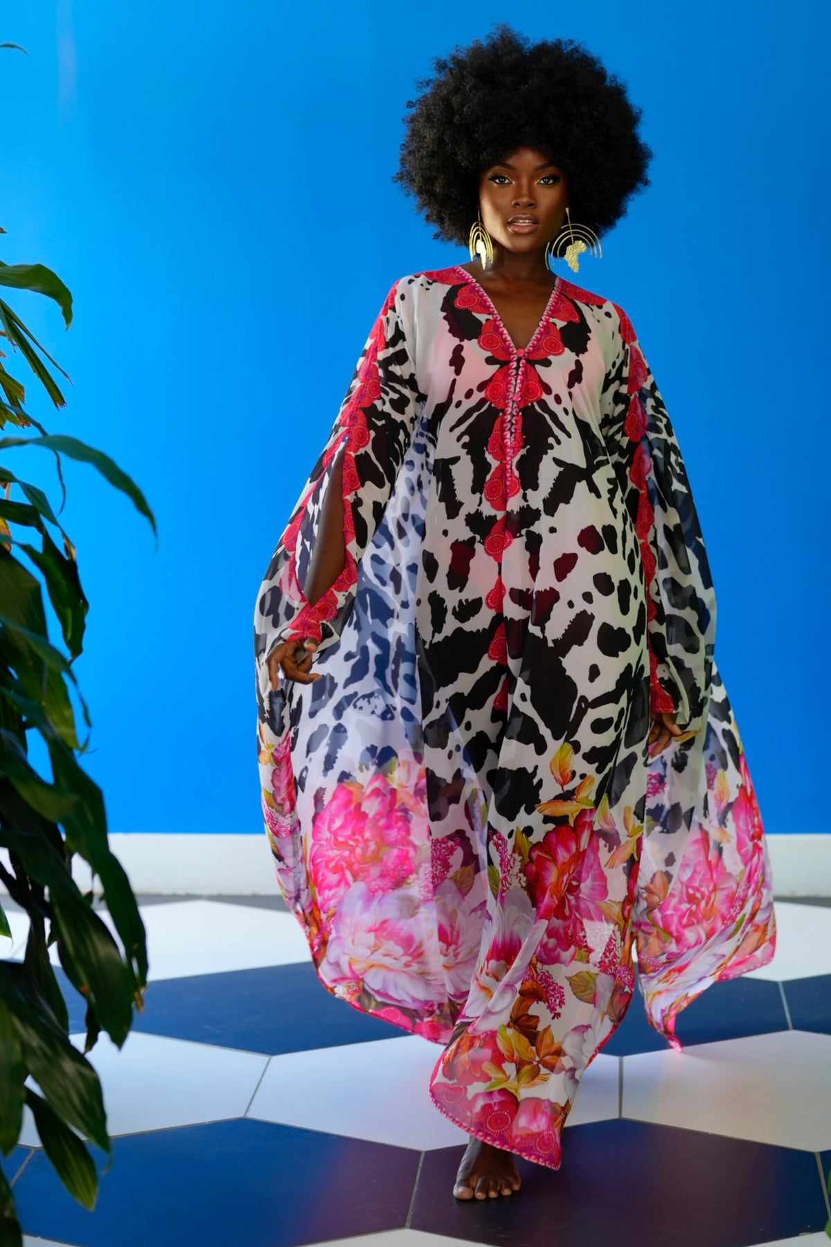 Shiba Goddess kaftan by Sai Sankoh — view 3