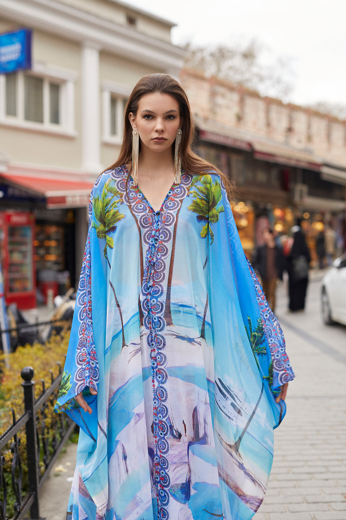 what to wear to travel in istanbul Sai Sankoh 